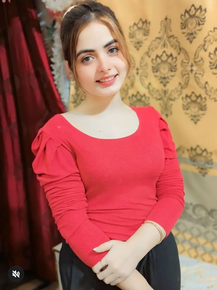 Call Girls in Karachi